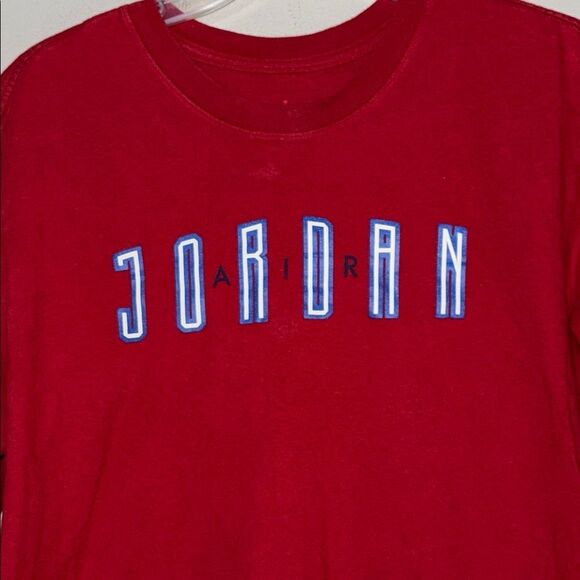 Jordan Red Short Sleeve Tee with Signature Style - Picture 4 of 9